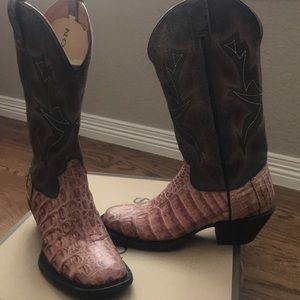 Ladies Stetson Caiman Boots size 6/36